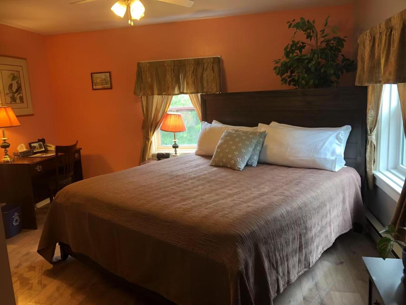 פיקטו Braeside Country Inn מראה חיצוני תמונה