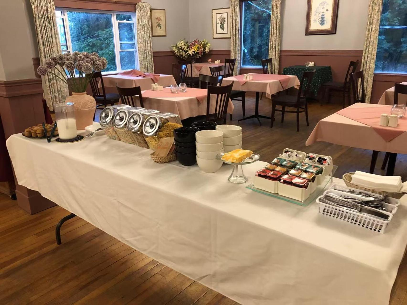פיקטו Braeside Country Inn מראה חיצוני תמונה